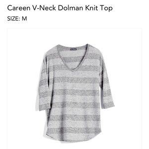 V neck knit top